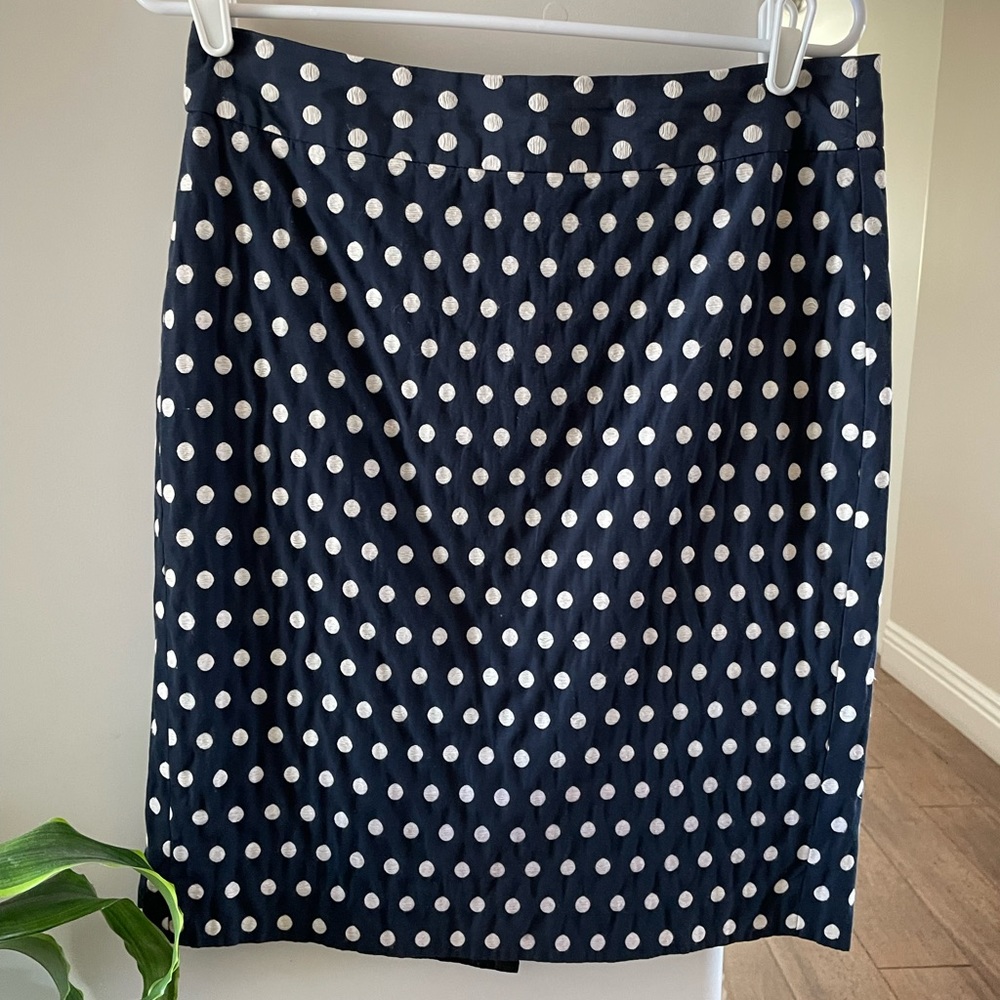 Woman pencil skirt